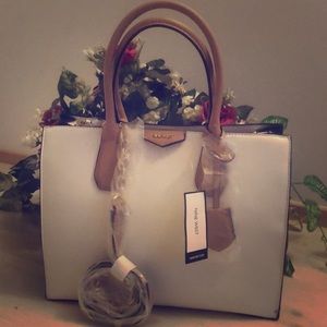 New Nine West Maddol shoulder/hand bag/purse